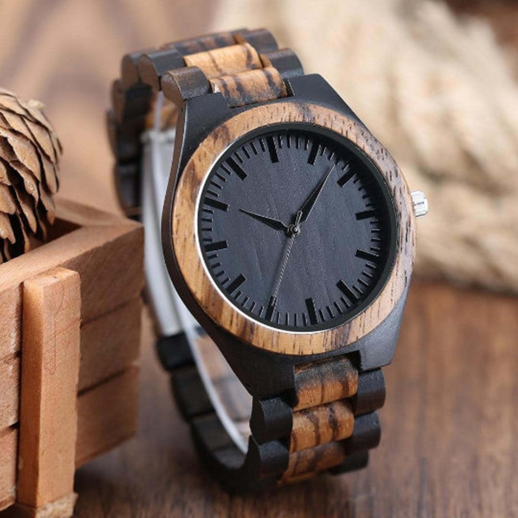 Classic Walnut Wood Men's Watch